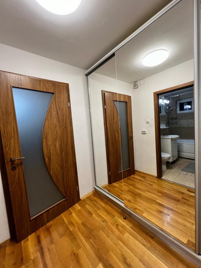 Debo Apartament ルゴジ エクステリア 写真