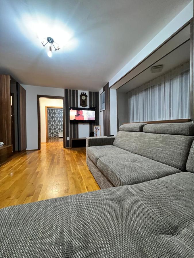 Debo Apartament ルゴジ エクステリア 写真
